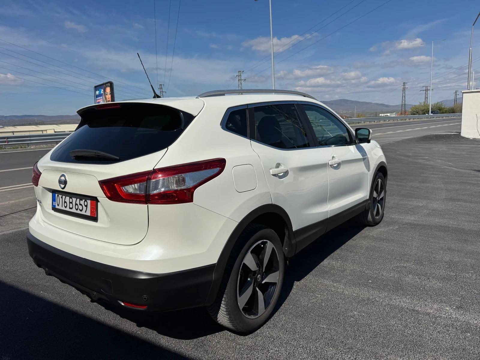 Nissan Qashqai 1.2Turbo Tekna ��������� ������  105000 �� | Mobile.bg � ����������� 4