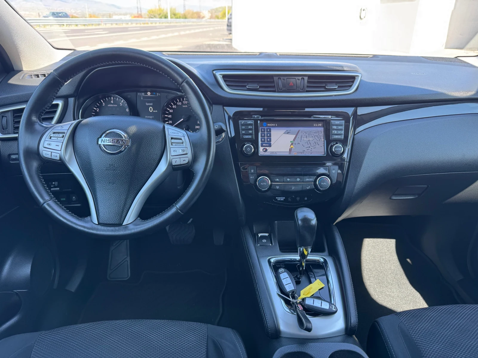 Nissan Qashqai 1.2Turbo Tekna ��������� ������  105000 �� | Mobile.bg � ����������� 10