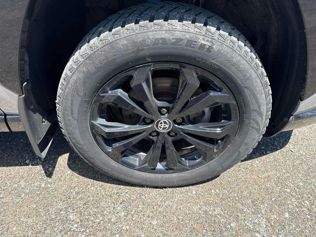 Toyota Rav4 * Hybrid XSE * АВТОКРЕДИТ БЕЗ ПЪРВОНАЧАЛНА ВНОСКА*, снимка 7 - Автомобили и джипове - 54836729