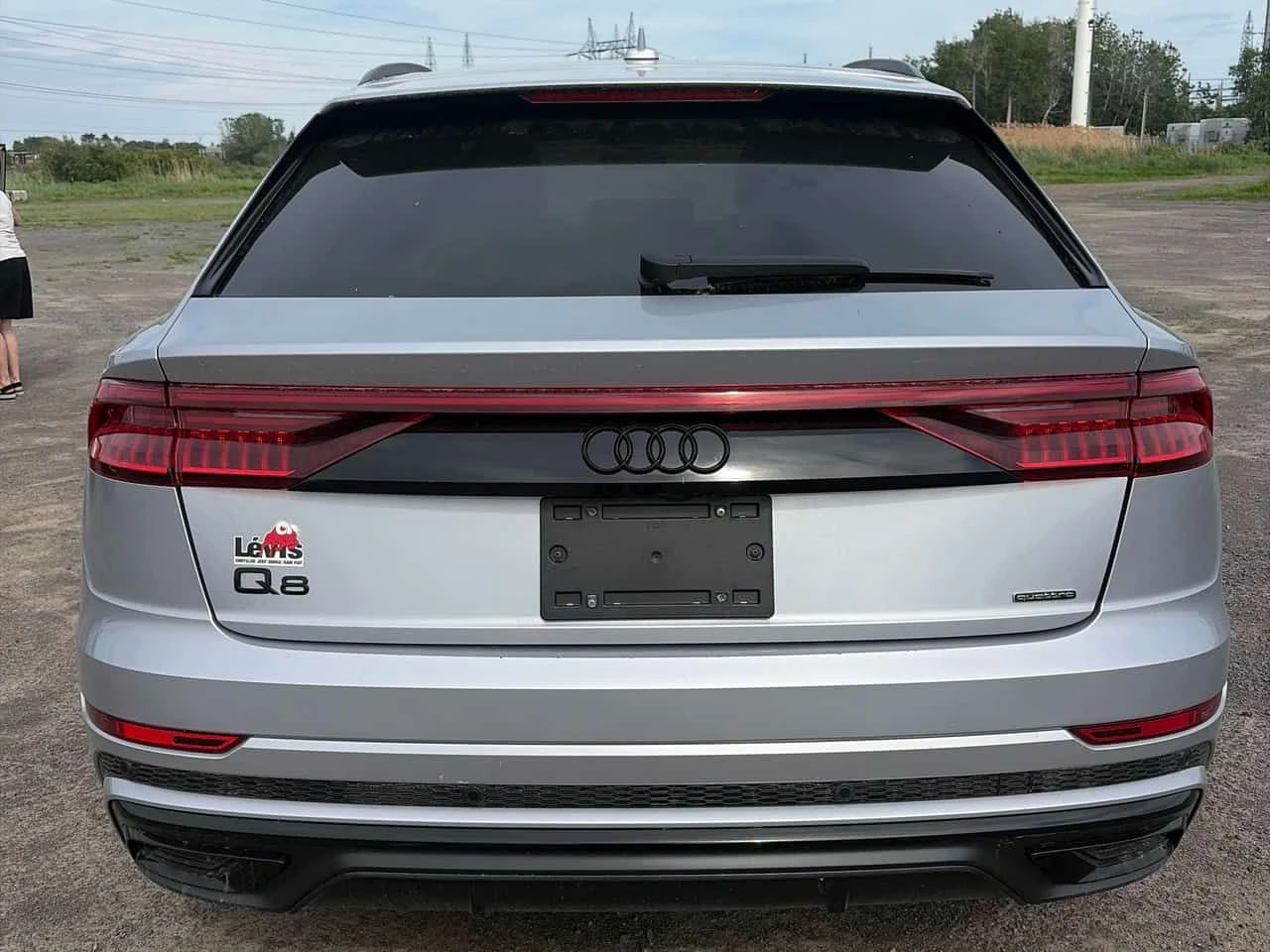 Audi Q8 Progressiv/ПАНОРАМА/360/АВТОФИНАНСИРАНЕ, снимка 5 - Автомобили и джипове - 54896834