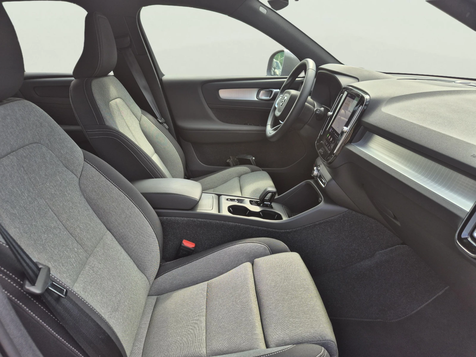 Volvo XC40 2.0L | Mobile.bg � ����������� 10