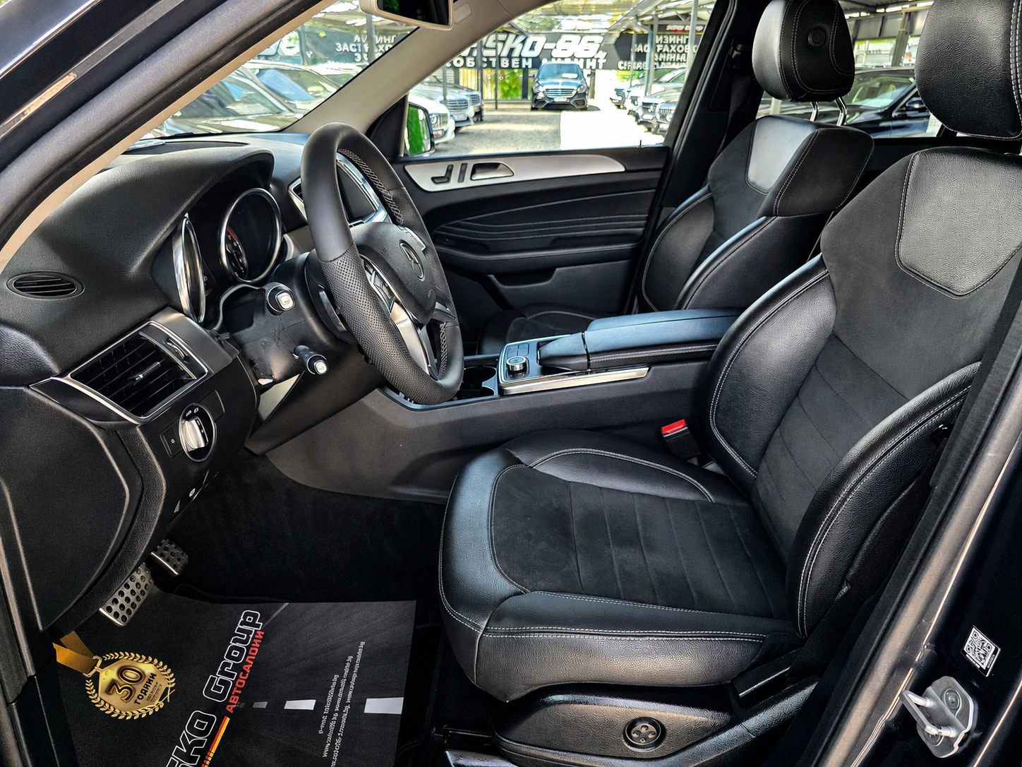 Mercedes-Benz ML 350 AMG LINE/FULL LED/GERMANY/КАМЕРА/ЕЛ.БАГАЖНИК/LIZ, снимка 12 - Автомобили и джипове - 55835103