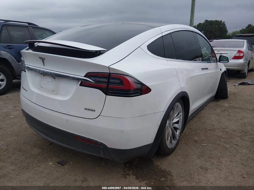 Tesla Model X 100D AWD, снимка 4 - Автомобили и джипове - 55893516