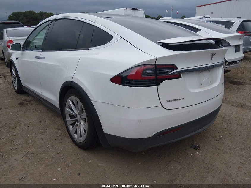 Tesla Model X 100D AWD, снимка 3 - Автомобили и джипове - 55893516
