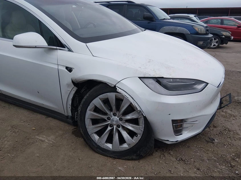 Tesla Model X 100D AWD, снимка 6 - Автомобили и джипове - 55893516