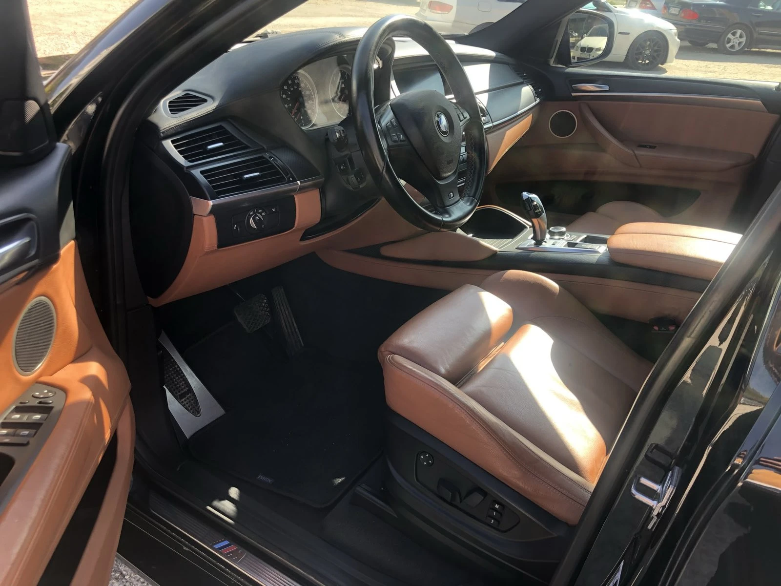 BMW X6 X6M, снимка 8 - Автомобили и джипове - 56529826