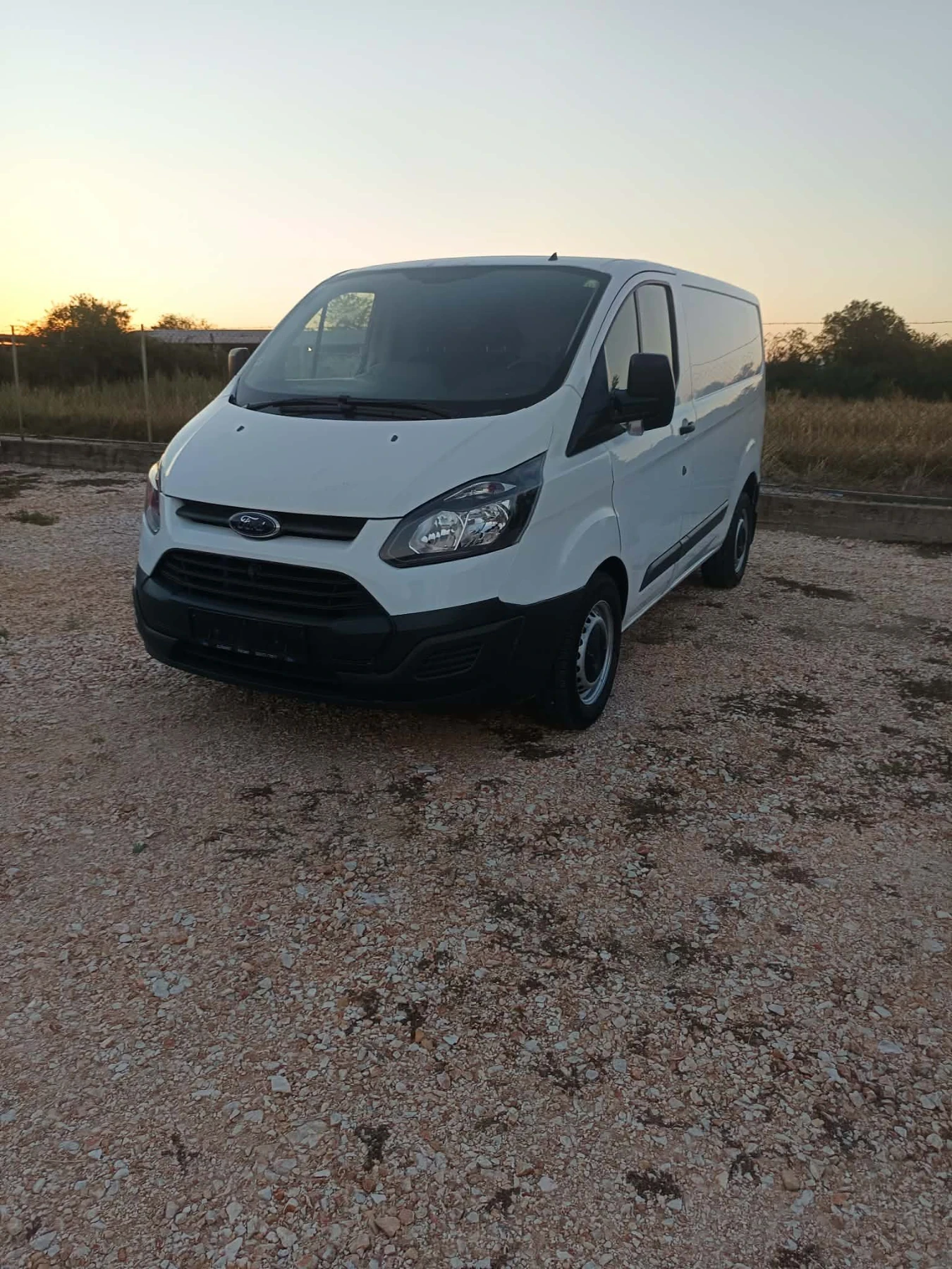 Ford Transit Custom, снимка 2 - Бусове и автобуси - 56012605