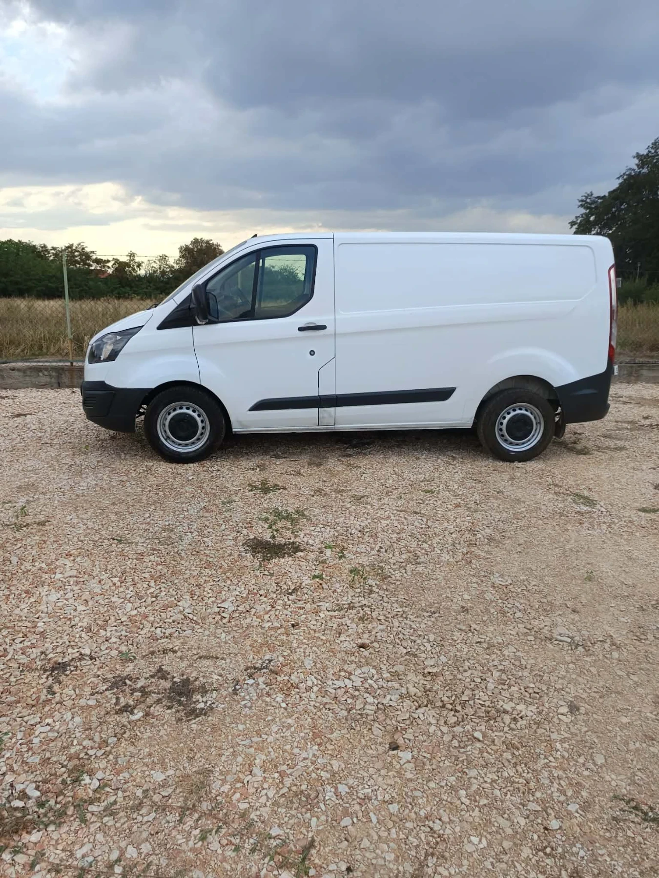 Ford Transit Custom, снимка 4 - Бусове и автобуси - 56012605