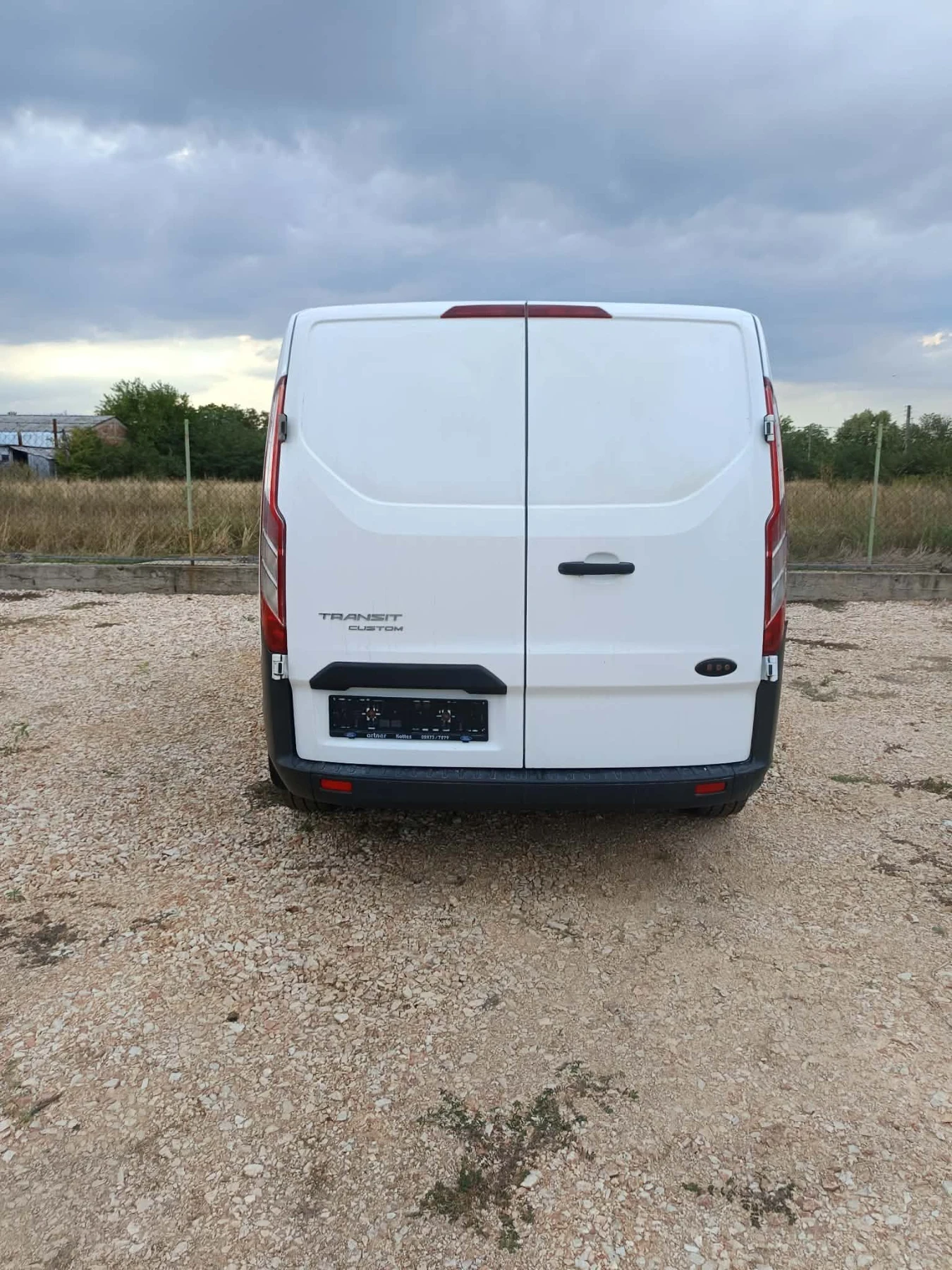 Ford Transit Custom, снимка 6 - Бусове и автобуси - 56012605