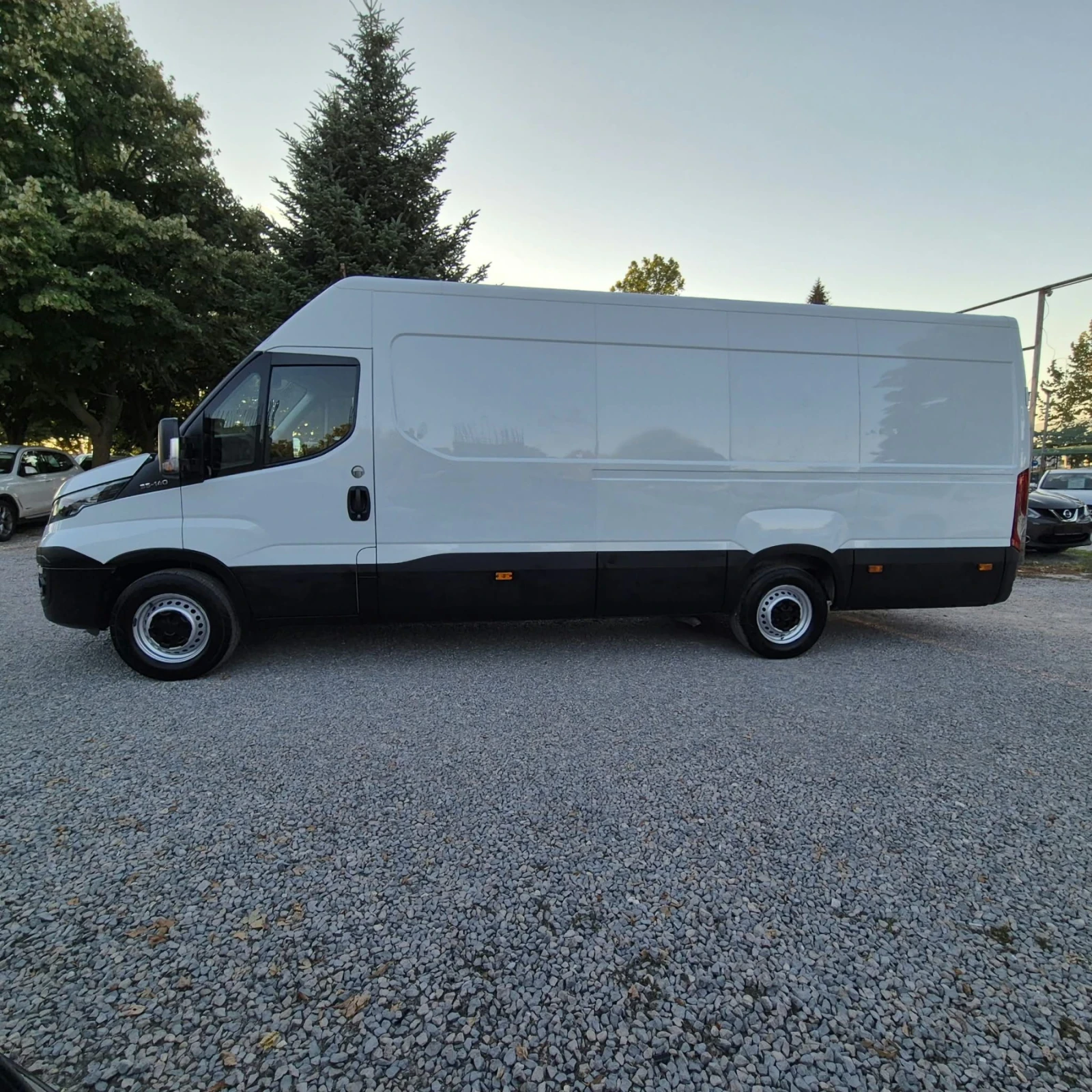 Iveco Daily 2.3-140k.c-Maxi, снимка 5 - Бусове и автобуси - 56148245