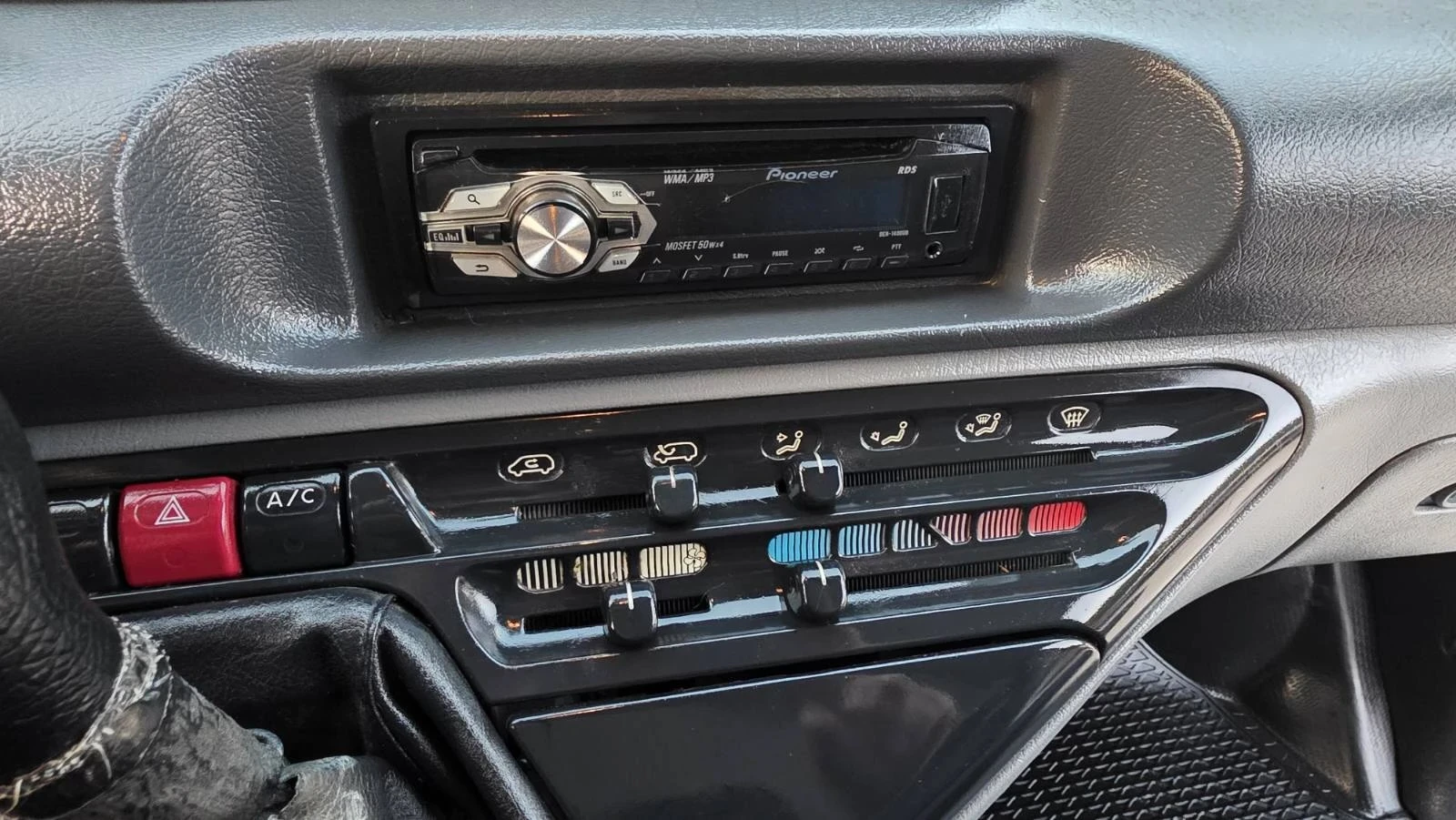 Peugeot Expert 2.0HDI 94К.С. ЛИЗИНГ, снимка 12 - Бусове и автобуси - 56174836