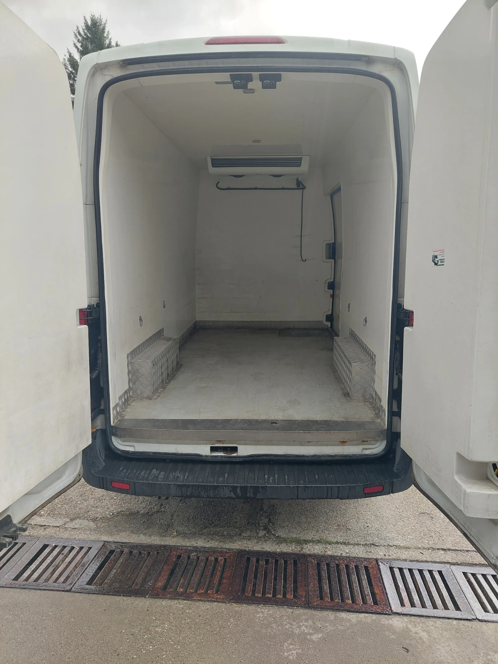 Ford Transit Хладилен , снимка 5 - Бусове и автобуси - 56533632