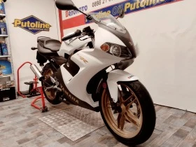     Yamaha Tzr 49cc.  !