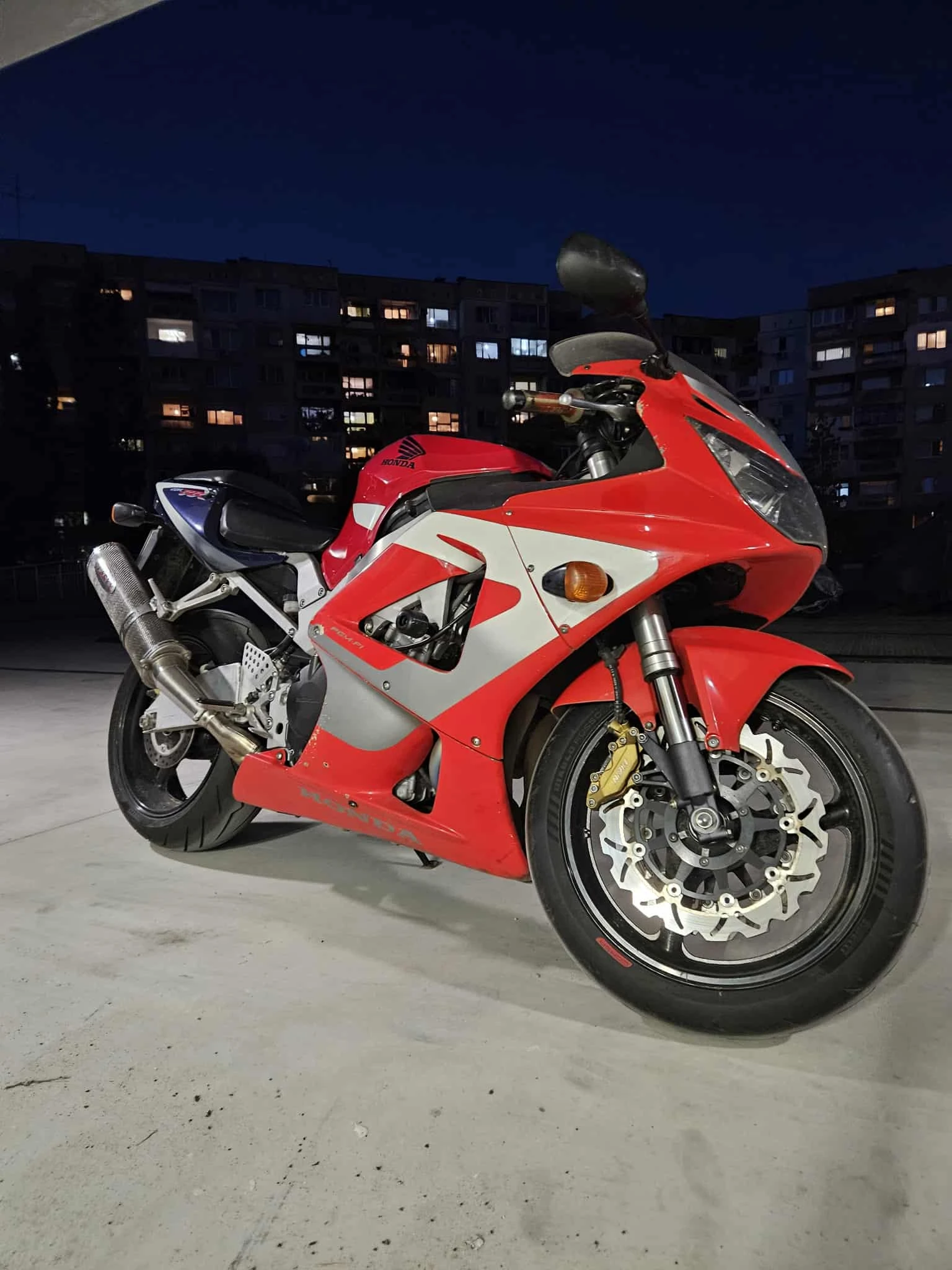Honda Cbr 929 Fireblade - изображение 8