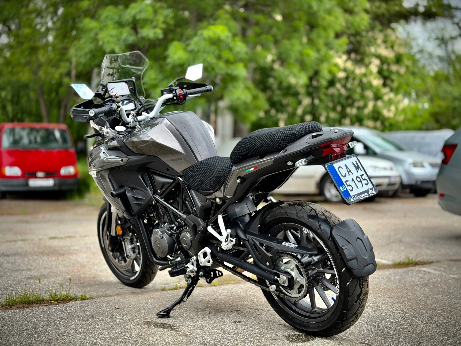 Benelli TRK 502 ABS A2 19х.км Регистриран, снимка 3 - Мотоциклети и мототехника - 54503570