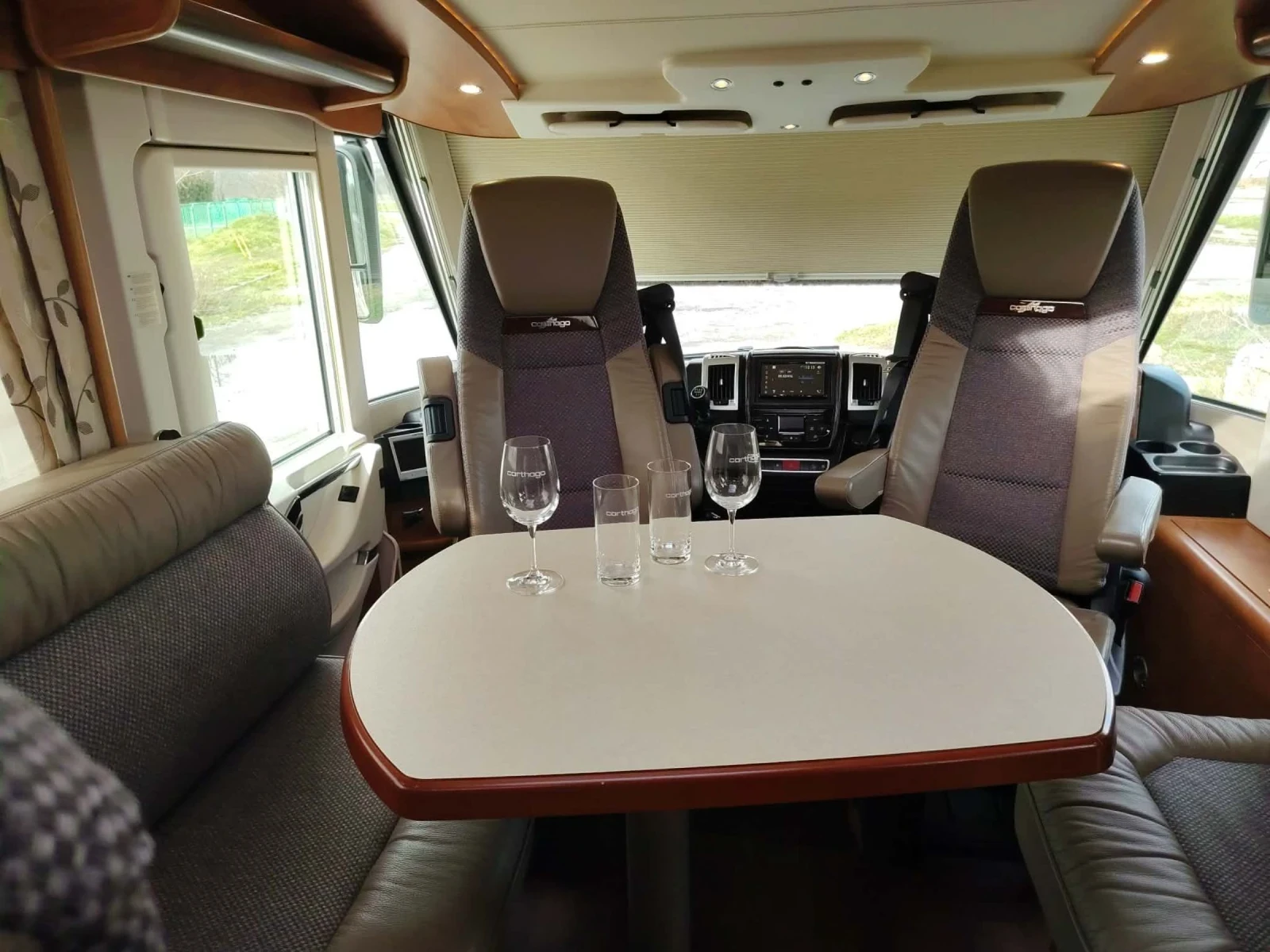 ������ Carthago Chic C-LINE I 4.9 | Mobile.bg � ����������� 17