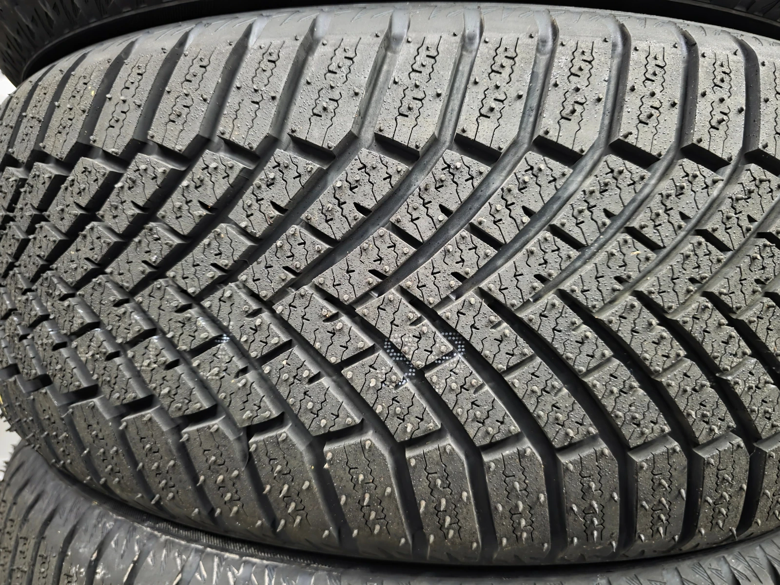 ���� 215/55R18 | Mobile.bg � ����������� 4