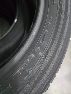Гуми Зимни 215/55R18, снимка 9 - Гуми и джанти - 53419660