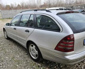 Mercedes-Benz 220 220, снимка 5