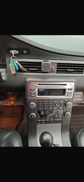 Volvo V70 2.4D D5, снимка 5