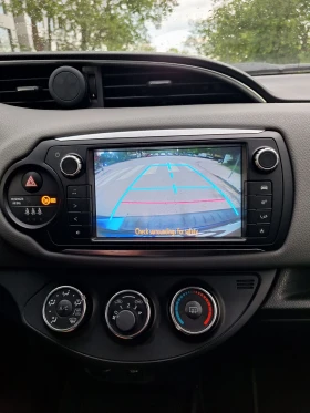 Toyota Yaris 1.33 i Facelift, снимка 17