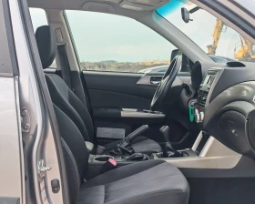 Subaru Forester 2.0 150 К.С. BIFUEL! , снимка 10