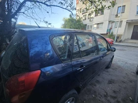 Обява за продажба на Toyota Corolla verso ~4 300 лв. - изображение 9