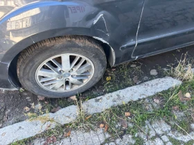 Обява за продажба на Ford Galaxy Ghia ~4 800 лв. - изображение 7 | Auto.bg Обява за продажба на Ford Galaxy Ghia ~4 800 лв. - изображение 7