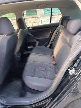 VW Golf 5-1.4-80к.с.БЕНЗИН-МАЛКИЯТ ДАНЪК-НАВИГАЦИЯ-TV-DVD!, снимка 5