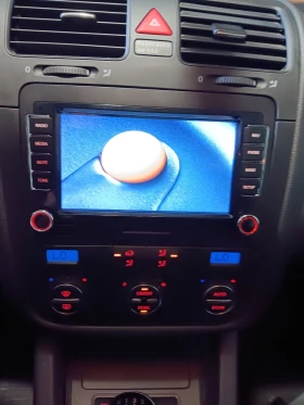 VW Golf 5-1.4-80к.с.БЕНЗИН-МАЛКИЯТ ДАНЪК-НАВИГАЦИЯ-TV-DVD!, снимка 12