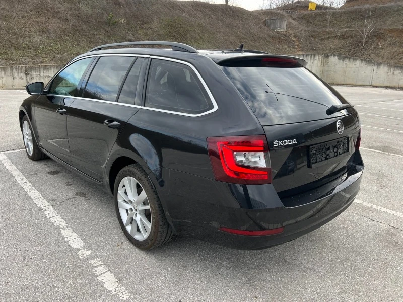 Skoda Octavia 2.0TDi, 4x4, ШВЕЙЦАРИЯ, снимка 6 - Автомобили и джипове - 47345360