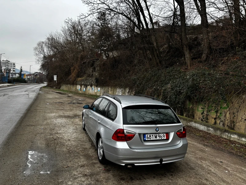 BMW 320, снимка 2 - Автомобили и джипове - 48463561