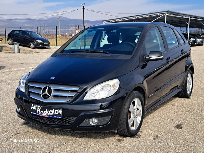 Mercedes-Benz B 180 B180 avtomat, снимка 1 - Автомобили и джипове - 49244499