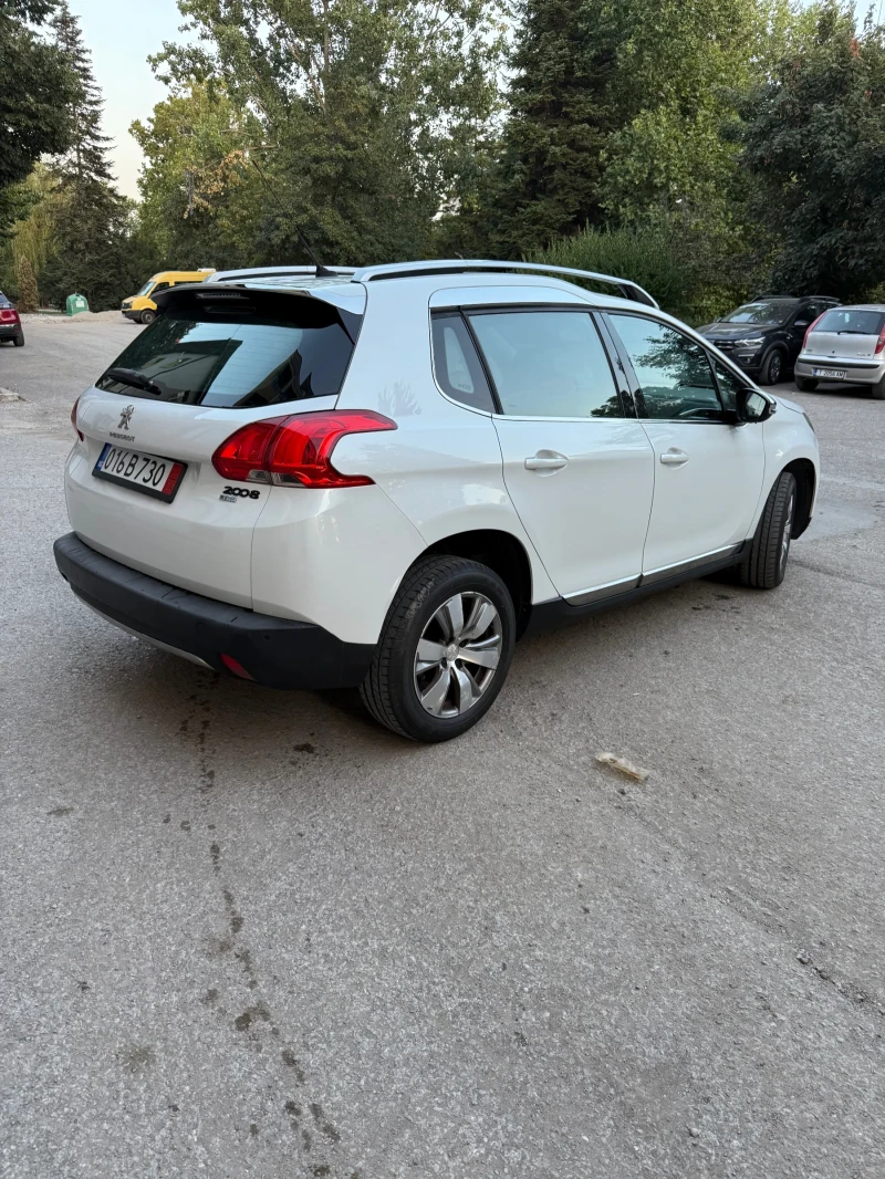 Peugeot 2008 PuretecH Allure, снимка 3 - Автомобили и джипове - 51673980