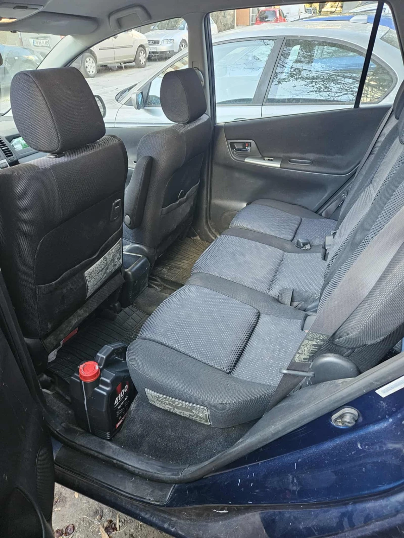 Toyota Corolla verso, снимка 11 - Автомобили и джипове - 51841341