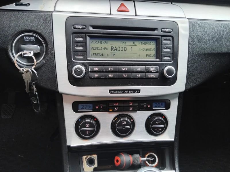 VW Passat, снимка 6 - Автомобили и джипове - 51883330