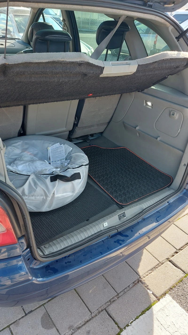 Renault Scenic Carminat, снимка 14 - Автомобили и джипове - 52507275