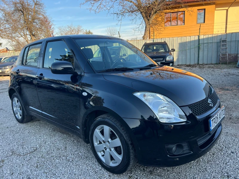 Suzuki Swift 1.3 4WD* ШВЕЙЦАРИЯ* keyless* , снимка 3 - Автомобили и джипове - 52712384