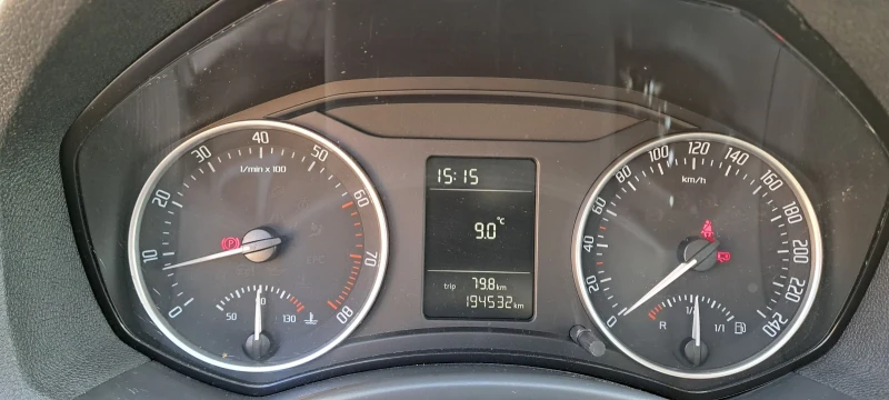 Skoda Octavia 1.8 бензин/4х4, снимка 13 - Автомобили и джипове - 53219773