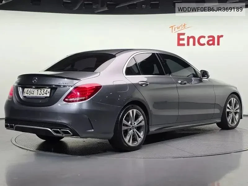 Mercedes-Benz C 220, снимка 2 - Автомобили и джипове - 55777021