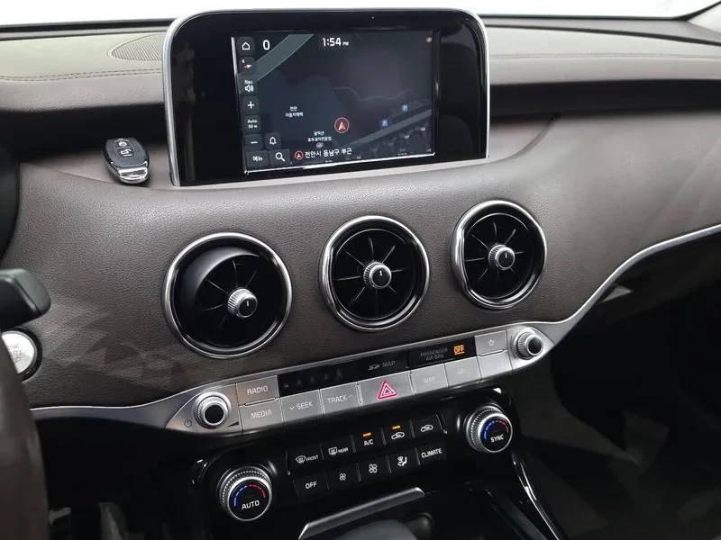 Kia Stinger  2.0 Turbo Awd Prime, снимка 13 - Автомобили и джипове - 56357339
