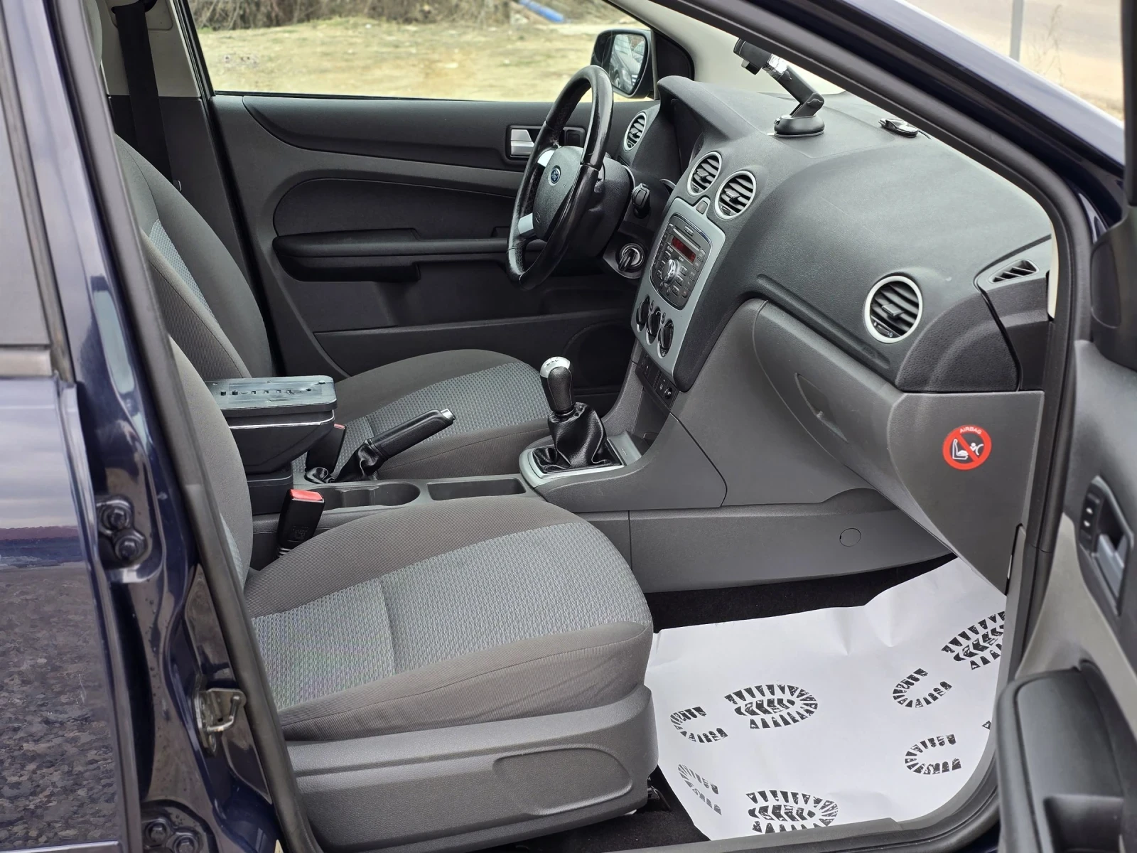 Ford Focus 2.0i 145Hp Лизинг | Mobile.bg — изображение 12