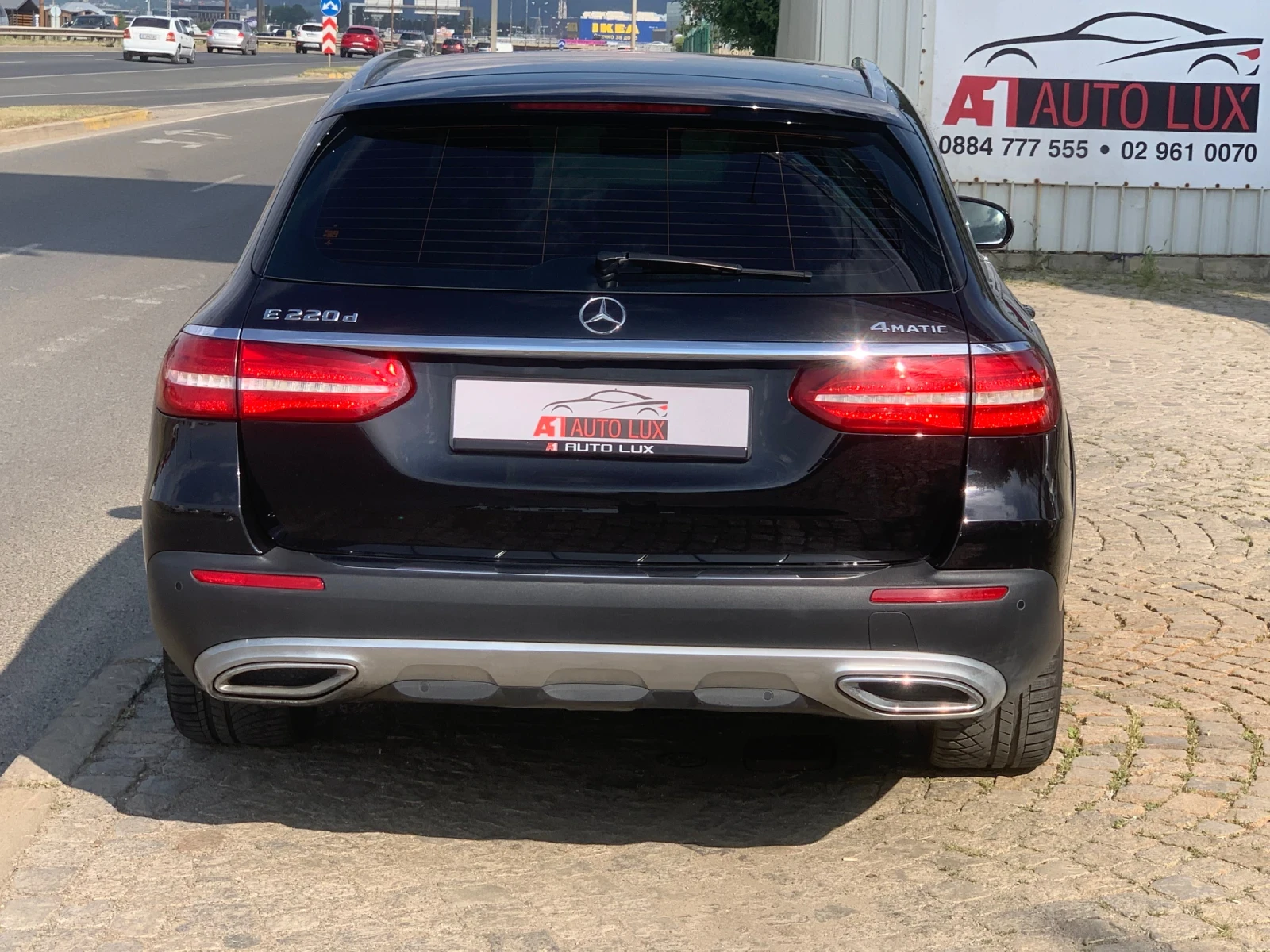 Mercedes-Benz E 220  - изображение 3