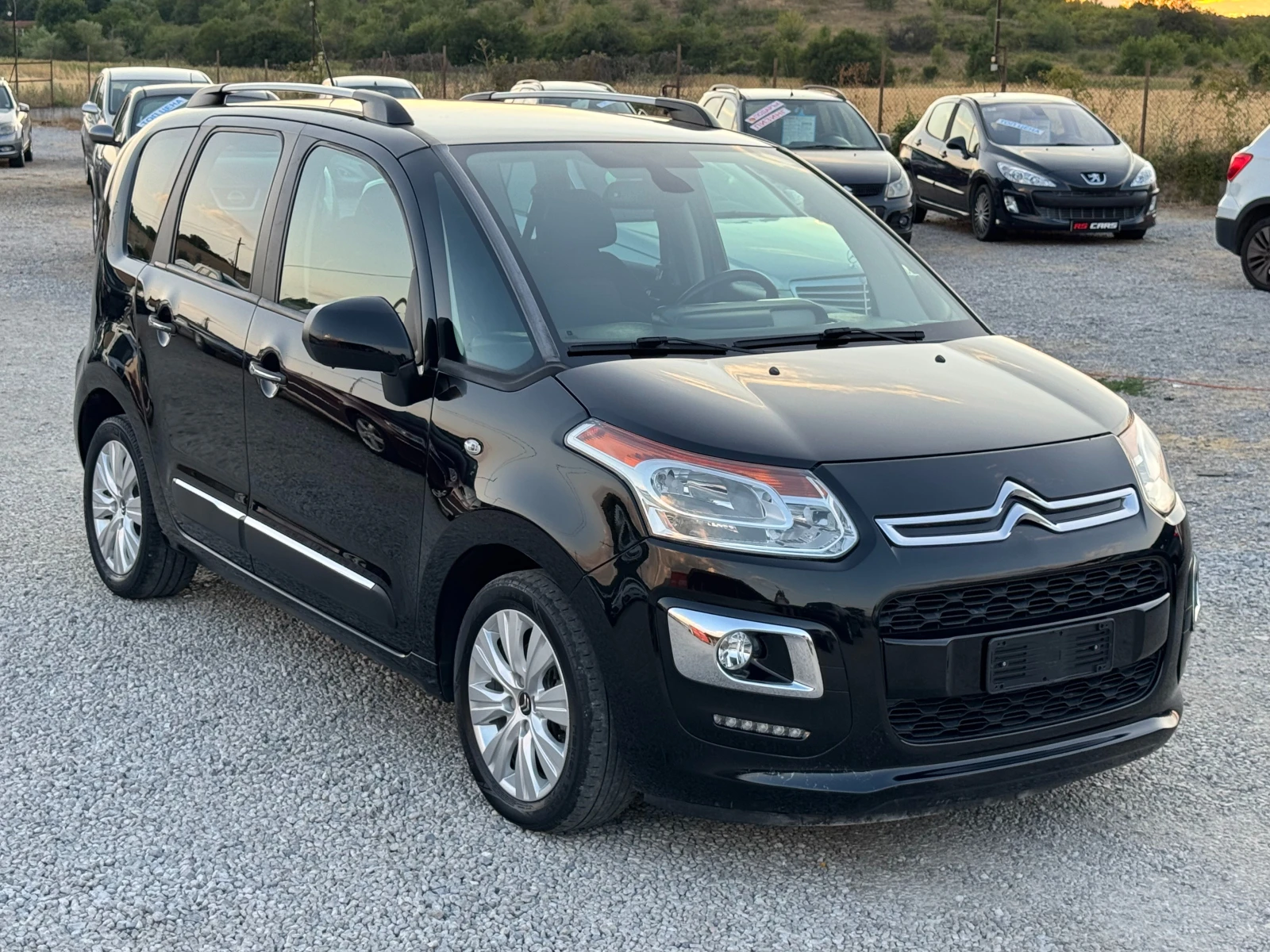 Citroen C3 Picasso 1.2 Benzin Exsecutive - изображение 2