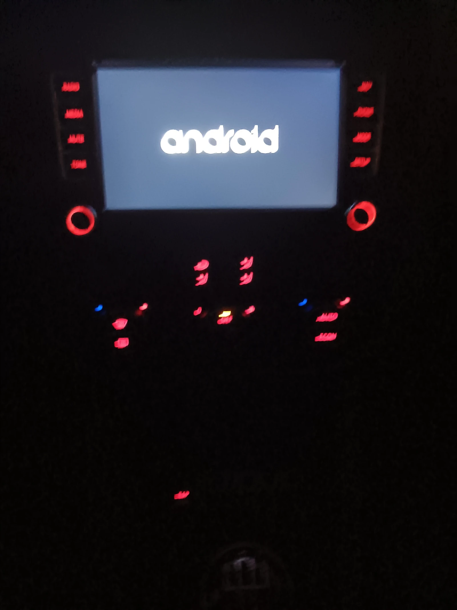 VW Golf 5-1.4-������ �����-�������-NAVI-TV-DVD | Mobile.bg � ����������� 15