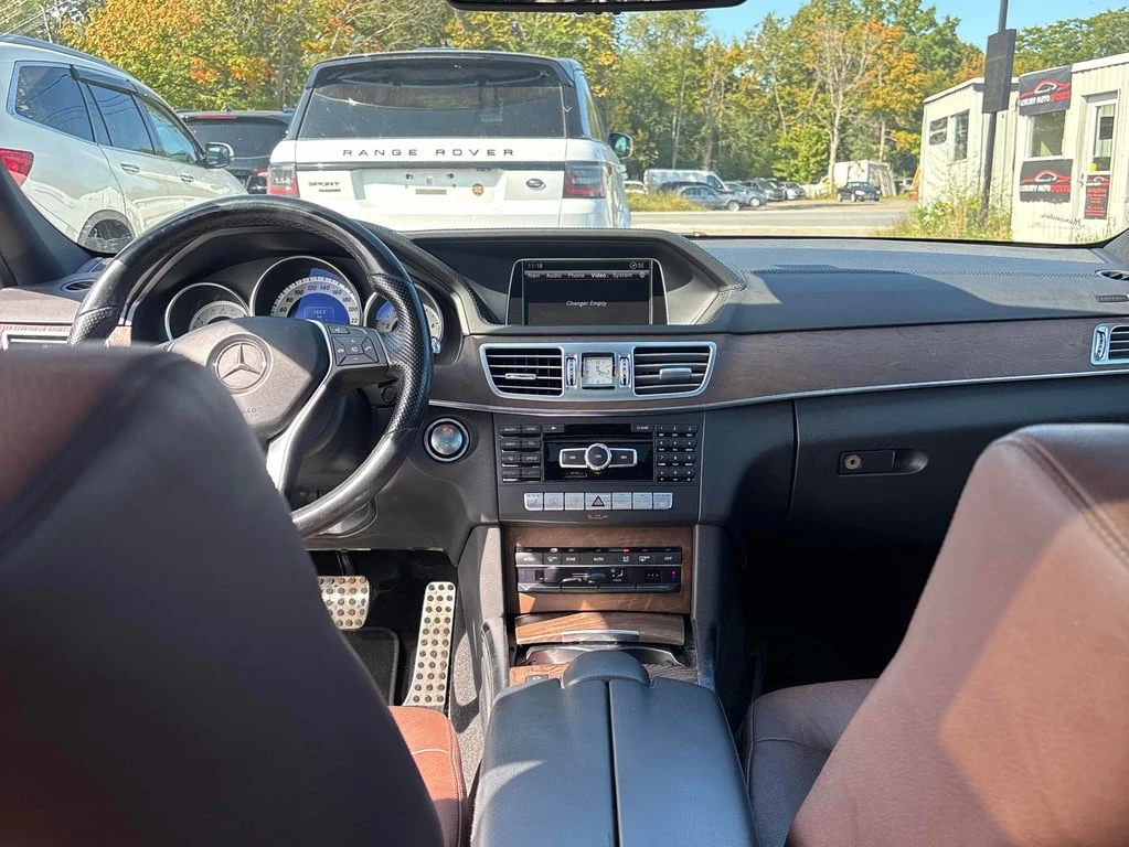 Mercedes-Benz E 350 * CARFAX * Цена до България - изображение 9