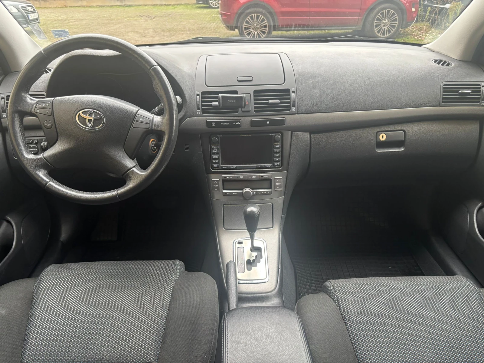 Toyota Avensis T25 - изображение 2