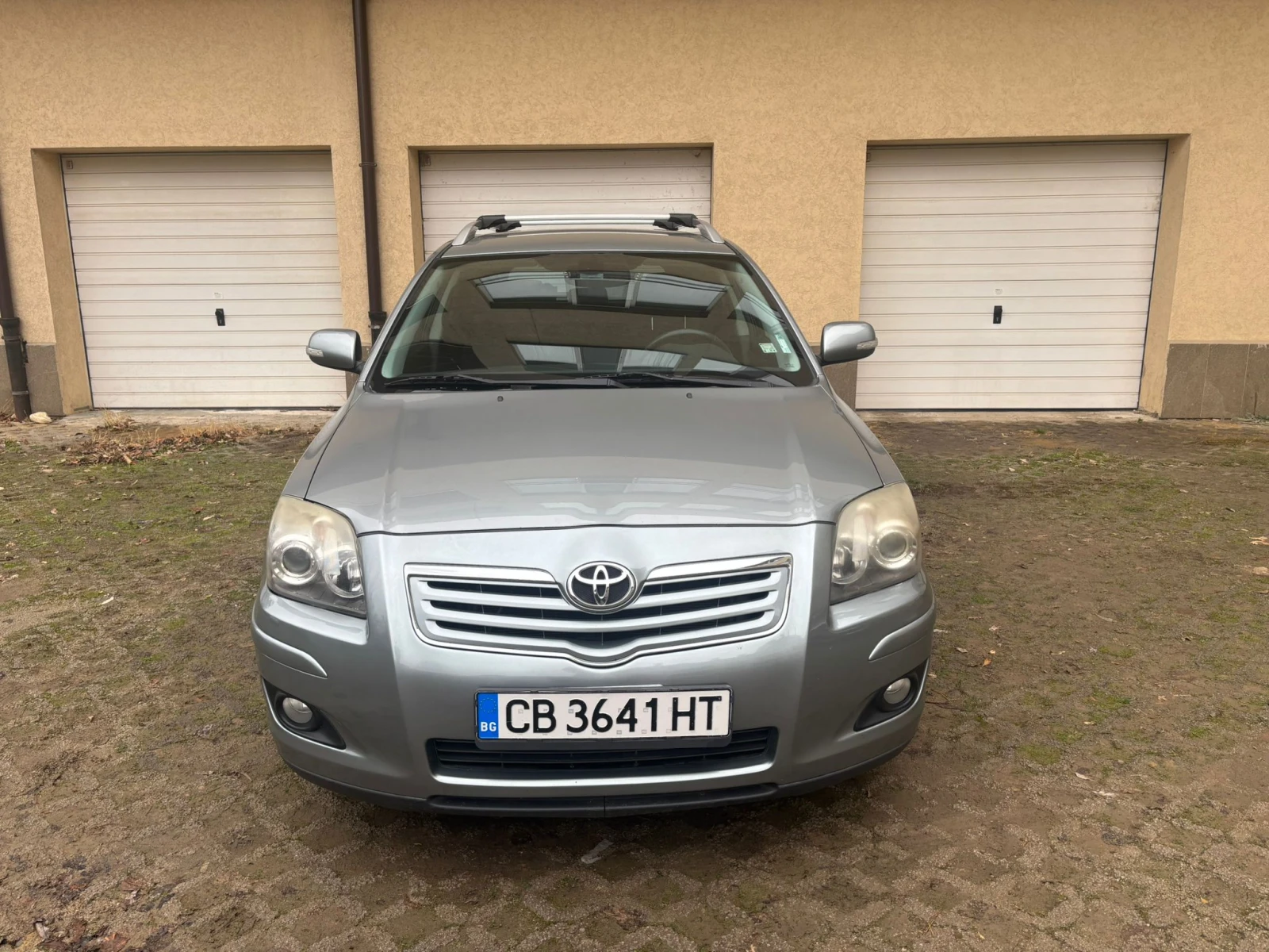 Toyota Avensis T25 - изображение 4