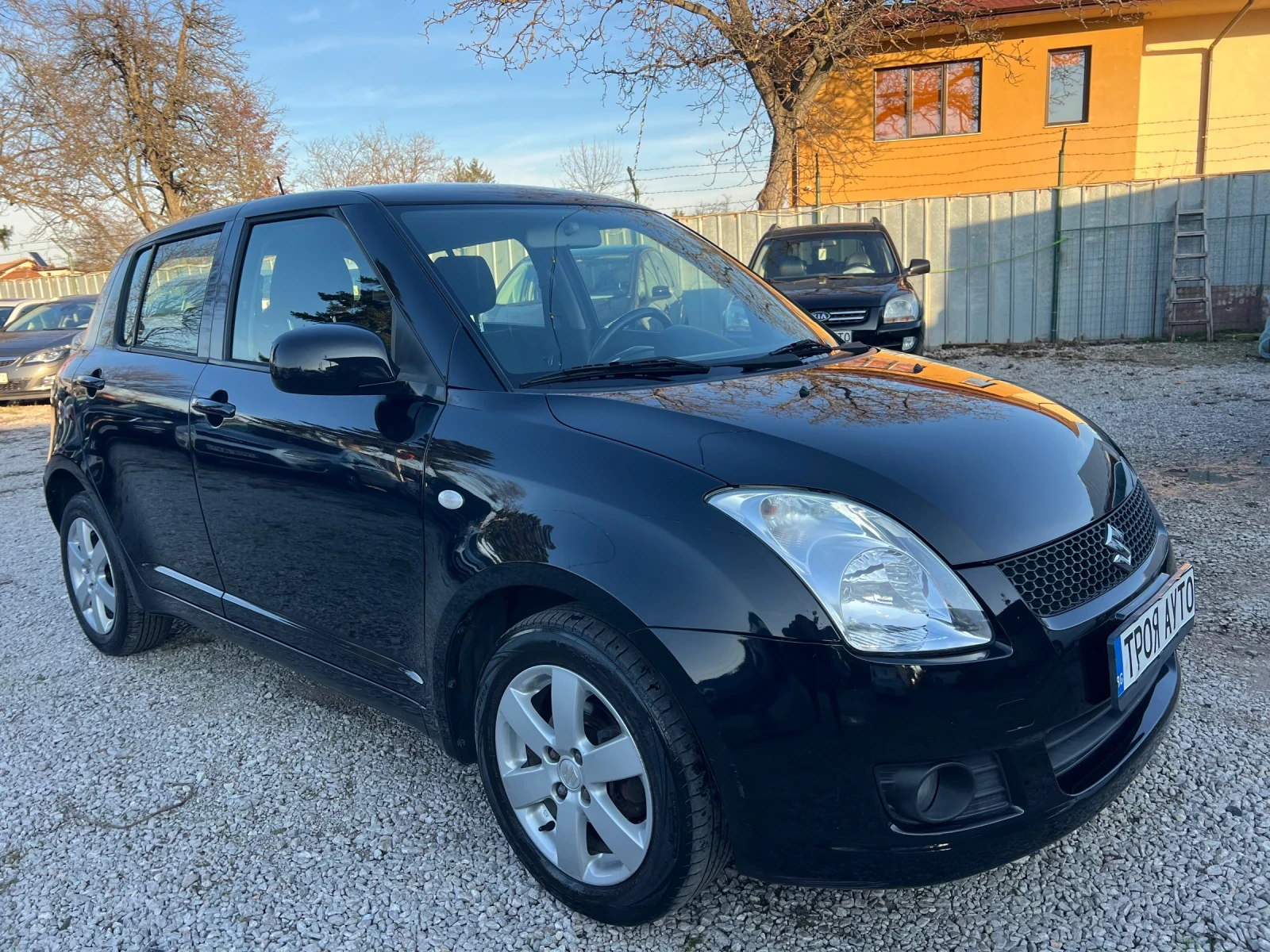 Suzuki Swift 1.3 4WD* ШВЕЙЦАРИЯ* keyless*  - изображение 3