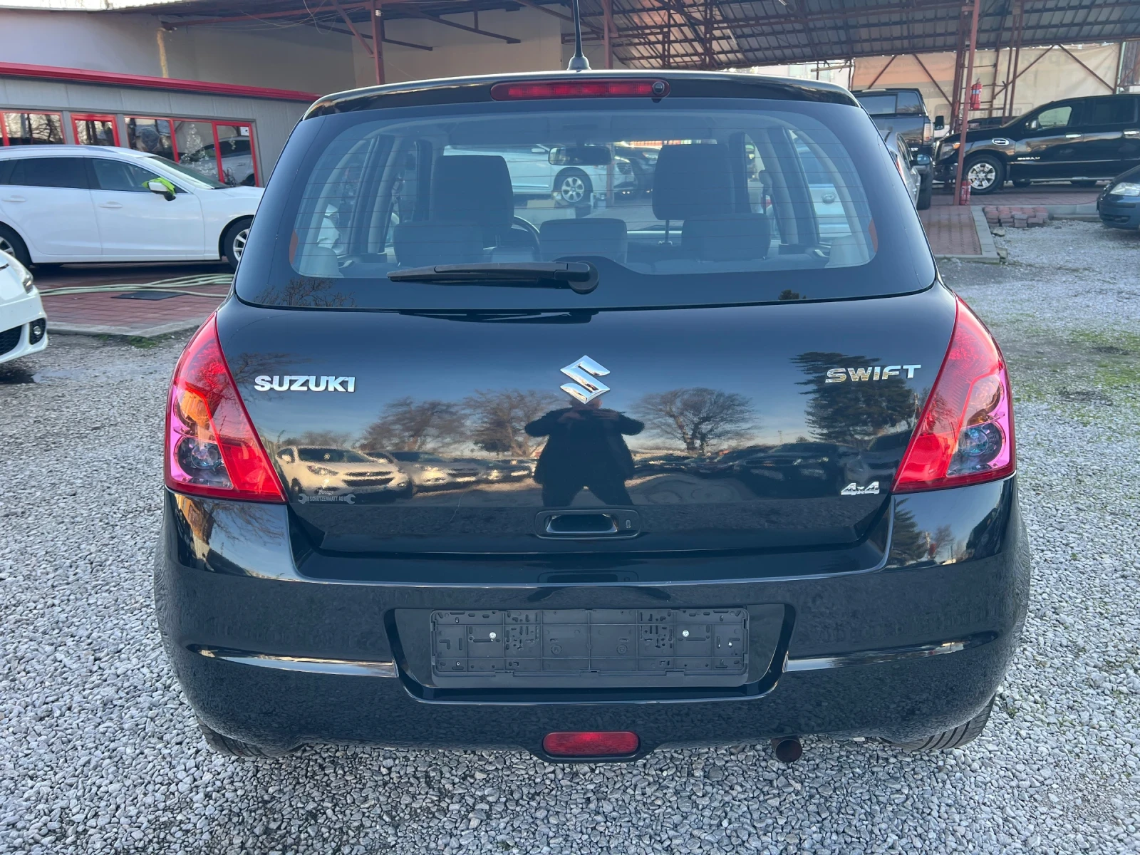 Suzuki Swift 1.3 4WD* ШВЕЙЦАРИЯ* keyless*  - изображение 6